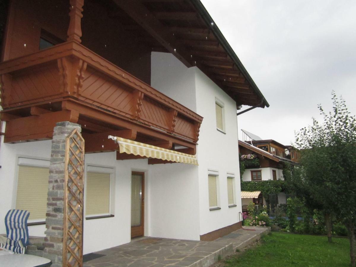 Ferienhaus Martina Terfens エクステリア 写真
